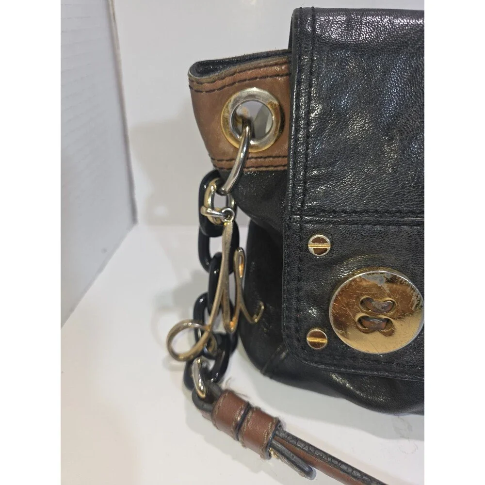 Milly Black Chain Purse with Gold Button Clasps